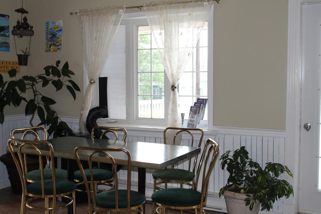 Auberge Chez Caro Sacre-Coeur Kültér fotó